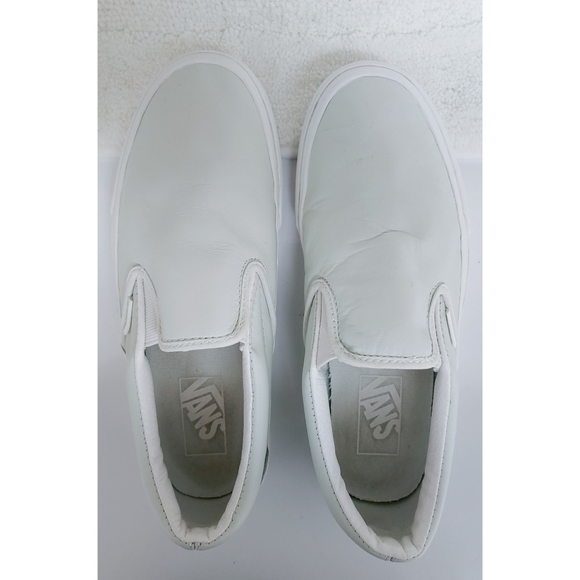 white slip on vans size 8